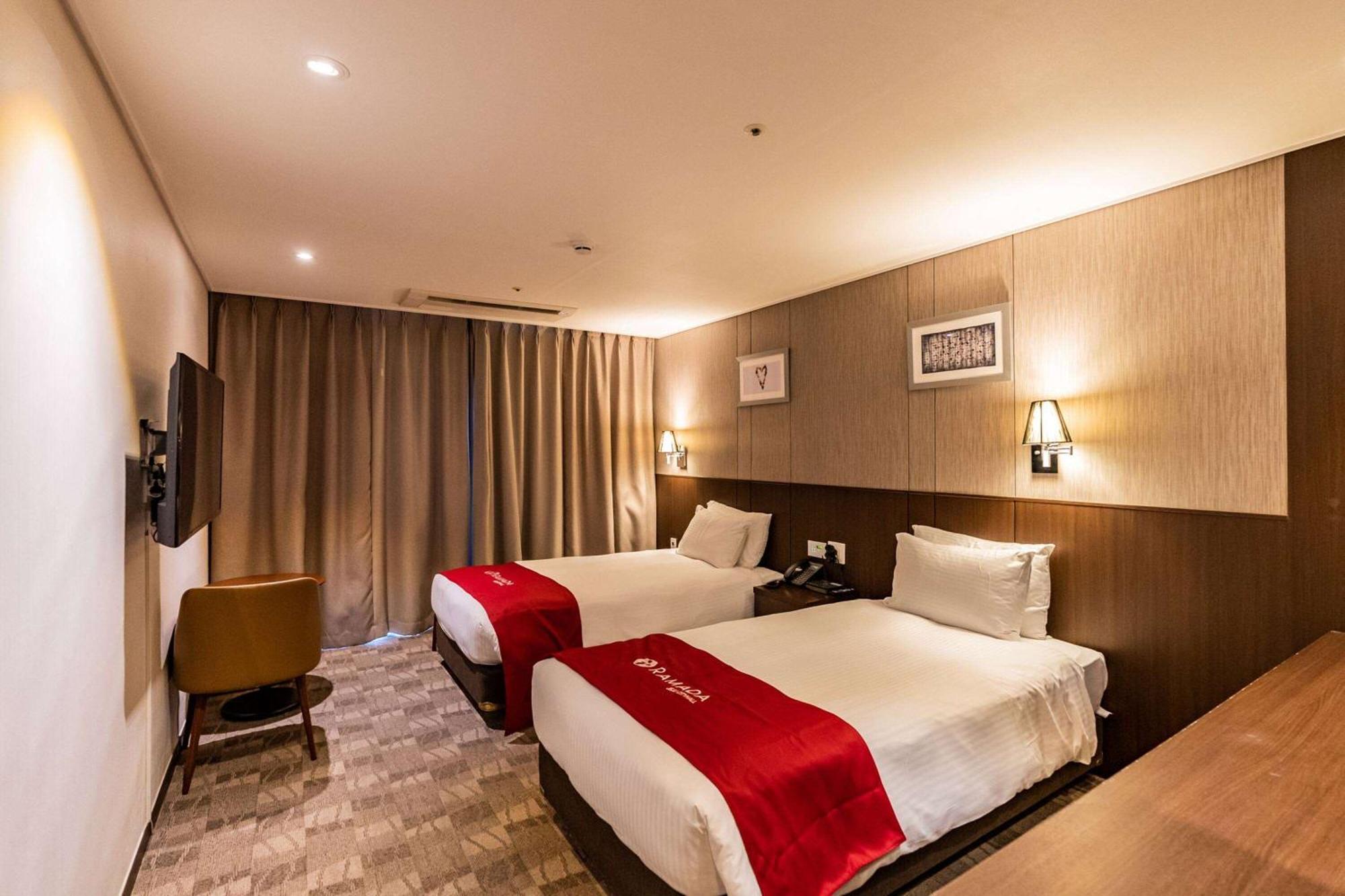 Ramada By Wyndham Jeju City Hall Luaran gambar