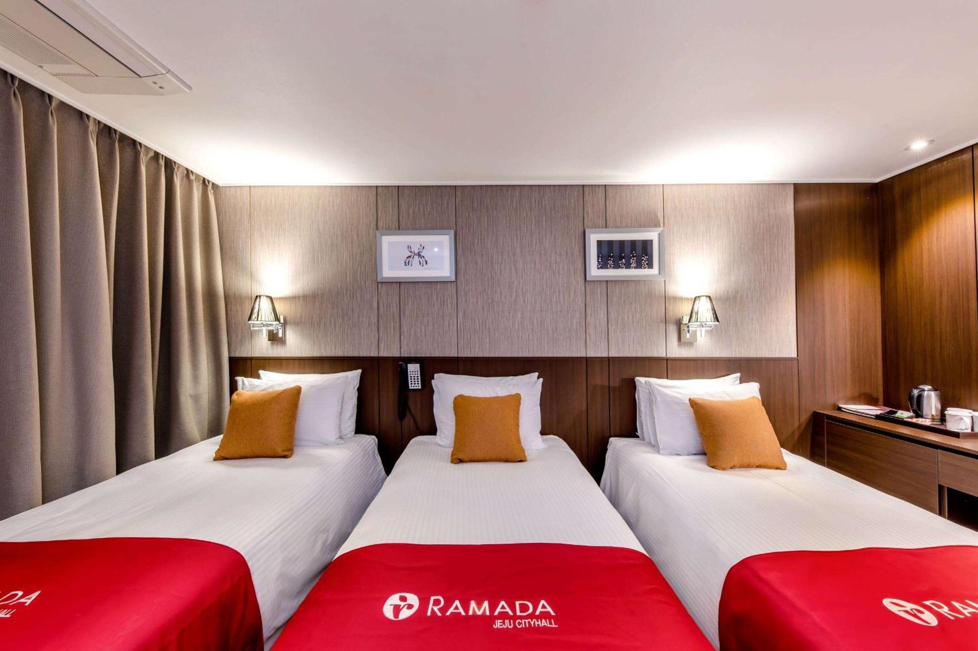 Ramada By Wyndham Jeju City Hall Luaran gambar