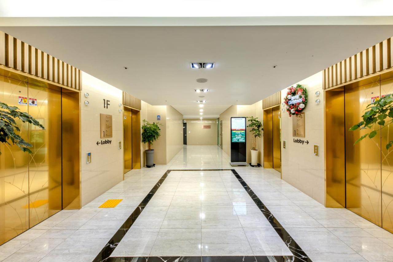 Ramada By Wyndham Jeju City Hall Luaran gambar